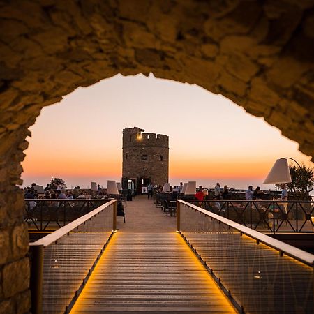 Готель Castello Di Rocca Cilento Екстер'єр фото